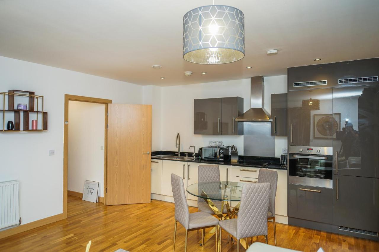 Dartford Luxury 2 Bed Apartment Екстер'єр фото